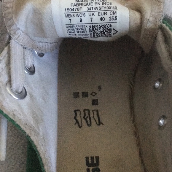 Green Converse - Picture 3 of 4